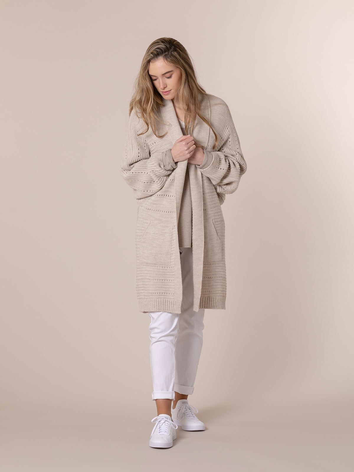 Comprar Chaqueta mujer de punto larga con bolsillos Beige. 4x4 Woman moda