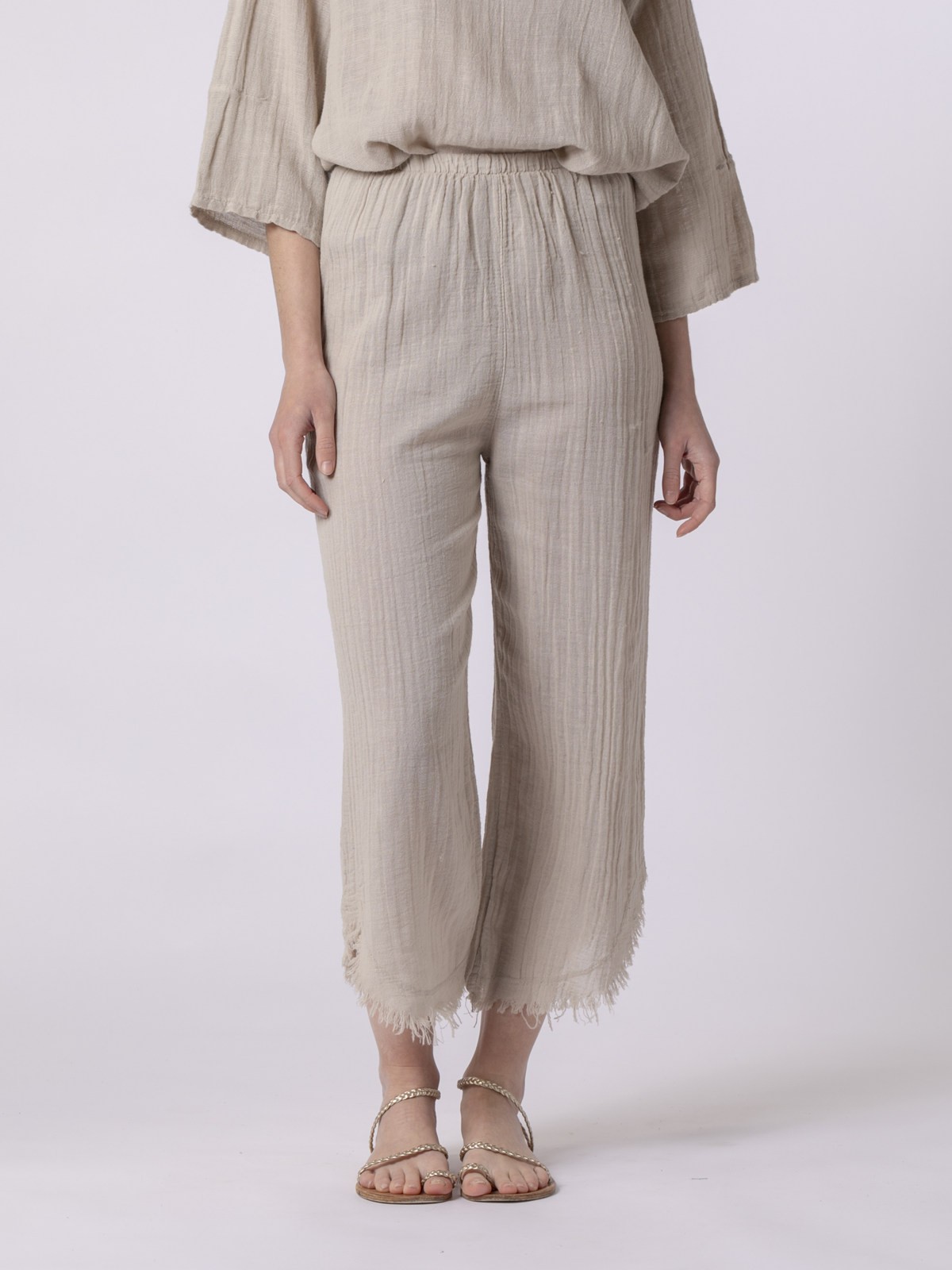 Buy Woman Woman Linen pants Beige 4x4woman. Fashion women