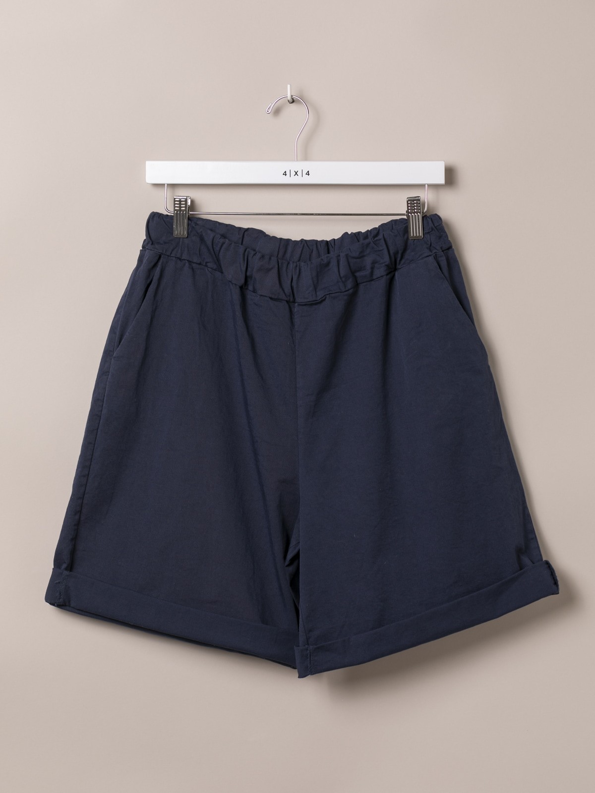 Woman Basic bermuda shorts and elastic waistband Blue Navy