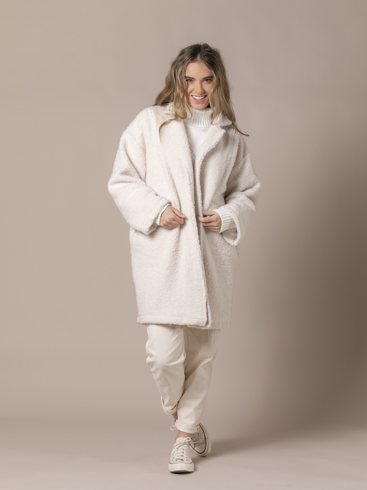 comprar abrigo blanco