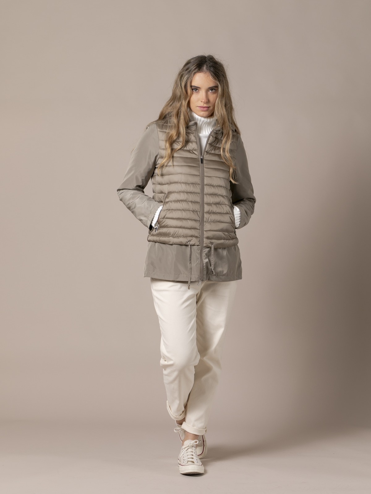 parka beige mujer