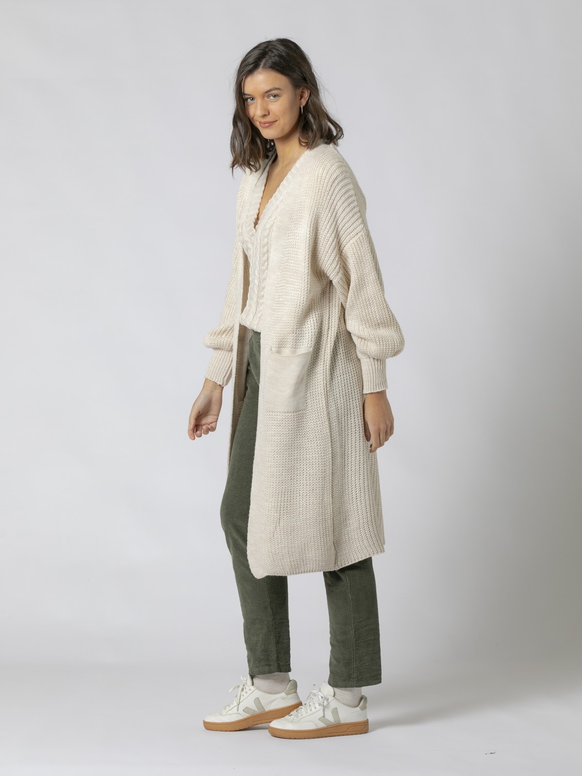 Woman Long cardigan with pockets Beige