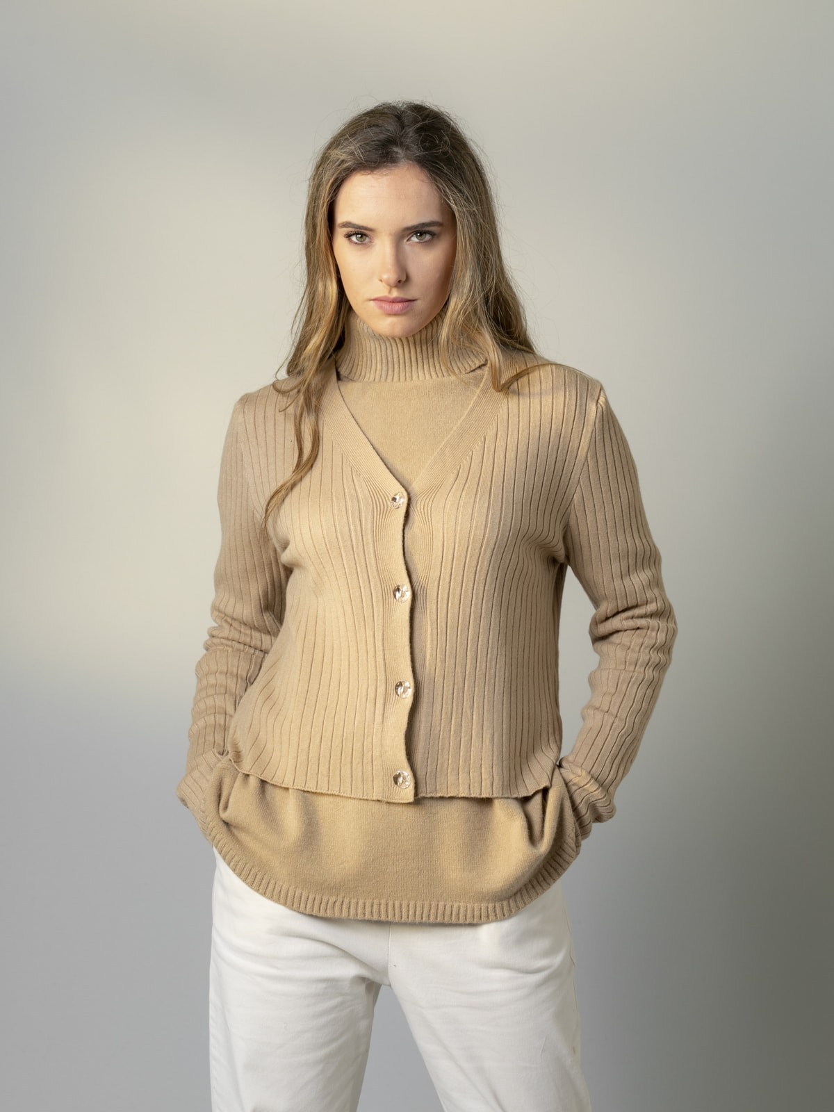 Woman Special soft knit jacket Camel