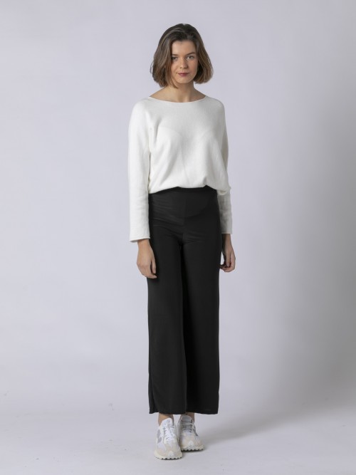 Woman Plain color knitted silktouch culotte. Black