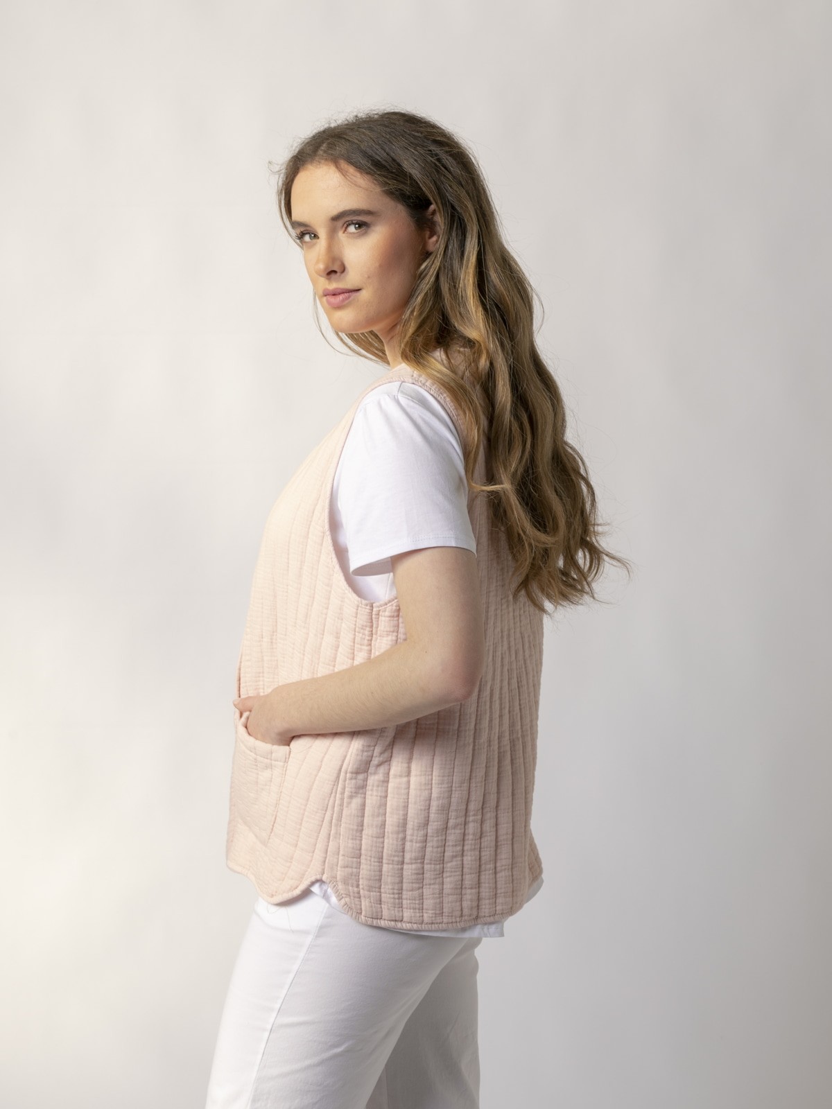 Woman 100% cotton quilted vest Pink