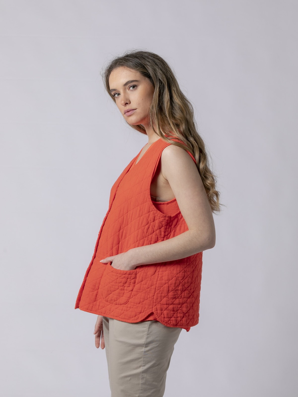 Woman Fresh linen-cotton padded vest Red