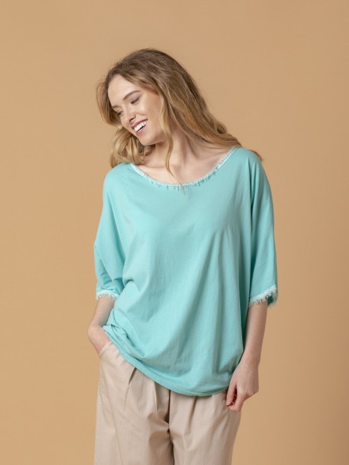 Woman Oversize t-shirt with elbow sleeve neckline detail Turquoise