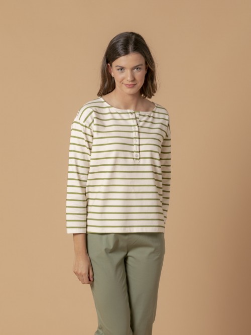 Woman Striped plush sweater with buttons Green