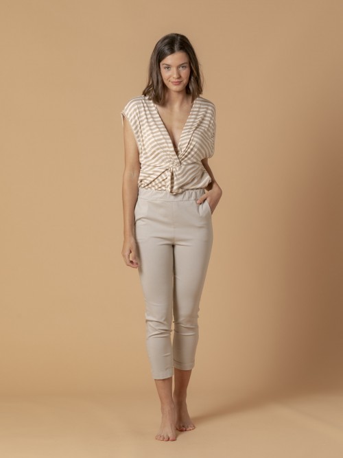Woman Ankle-length turn-down trousers Beige
