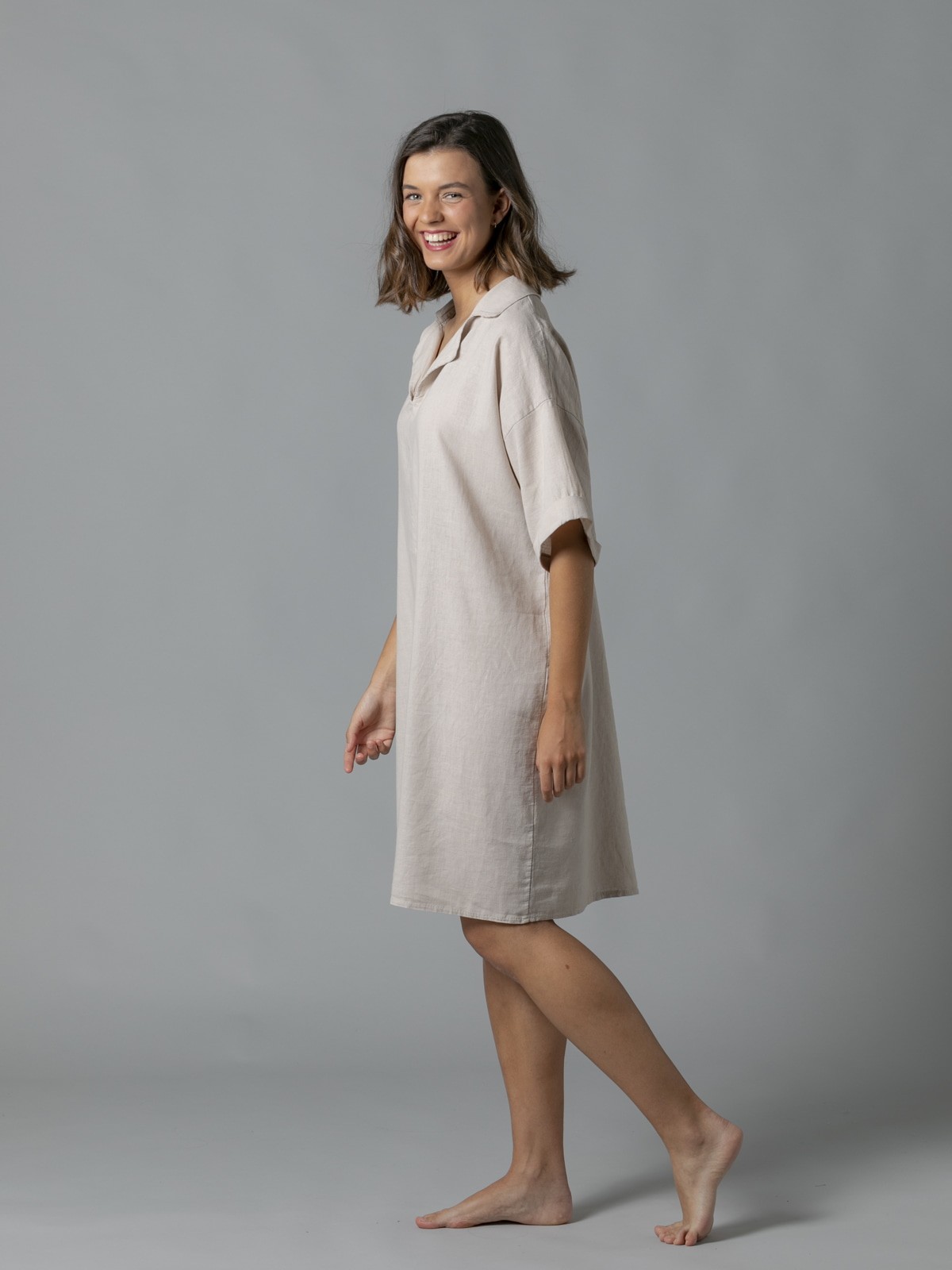 Woman Linen shirt dress with elbow sleeves Beige