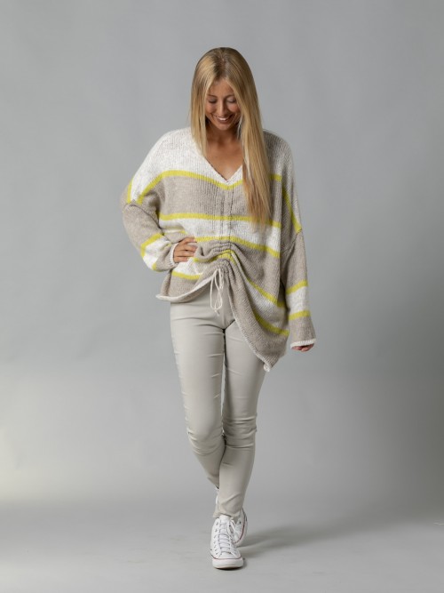 Woman Oversized adjustable sweater Lima