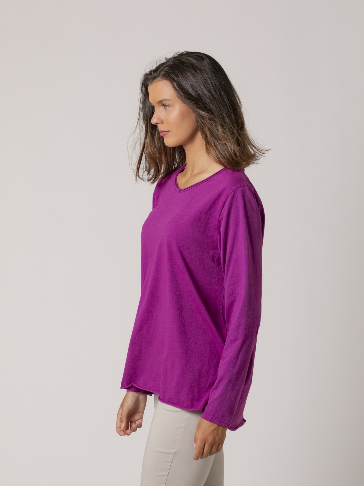 Woman Long-sleeved cotton t-shirt with rounded neckline Mallow