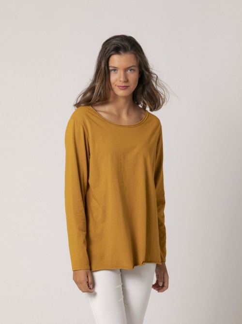 Woman Long-sleeved cotton t-shirt with rounded neckline Mostaza