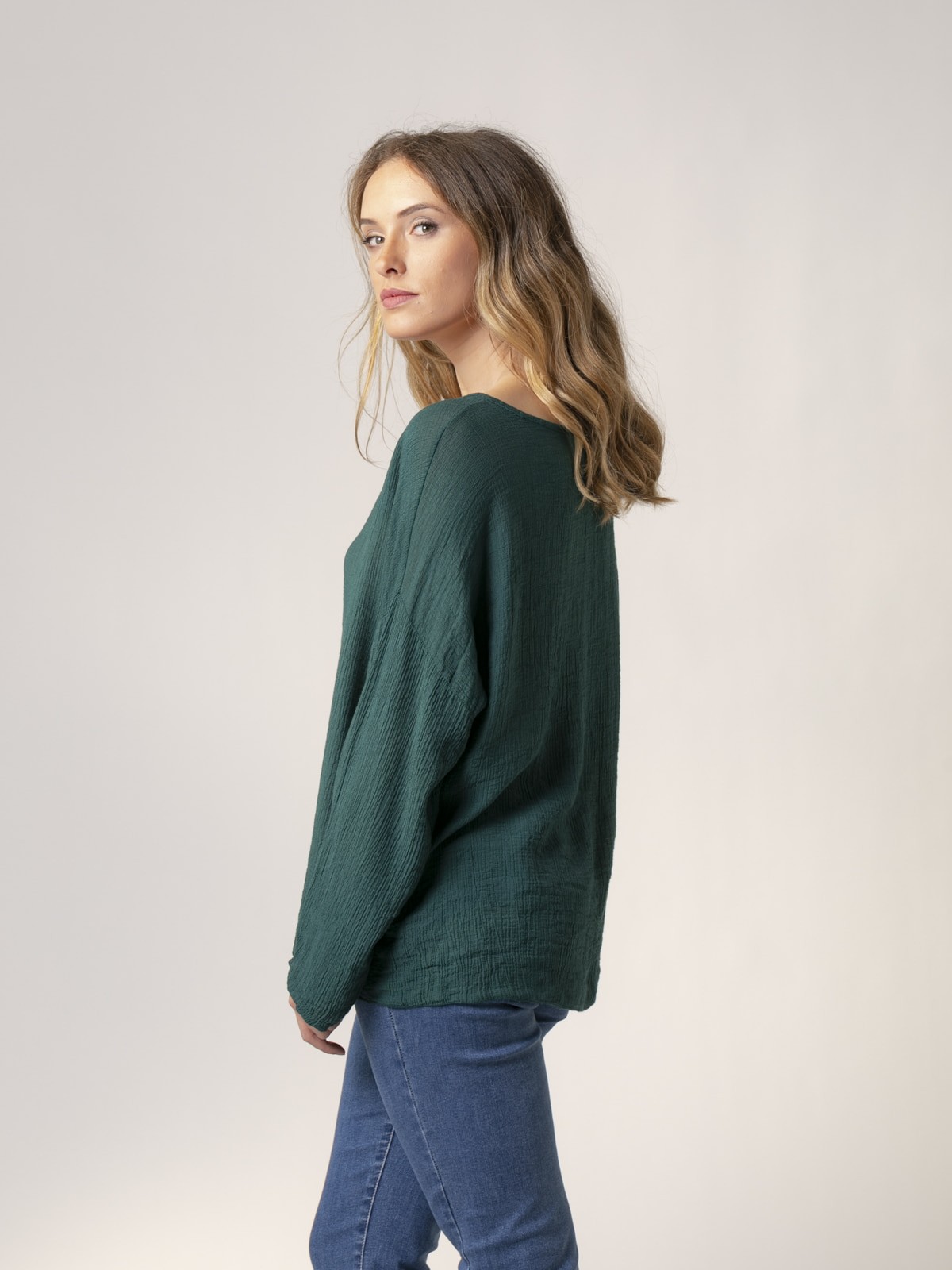 Woman Flowy teen blouse with buttons Green