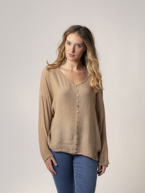 Woman Flowy teen blouse with buttons Camel