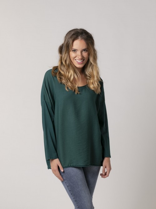 Woman rounded rustic t-shirt Green