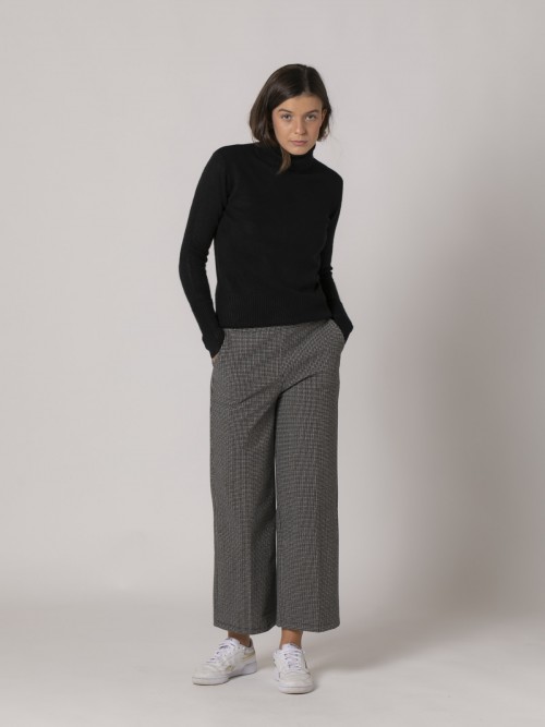 Pantalón tobillero pata de gallo Negro