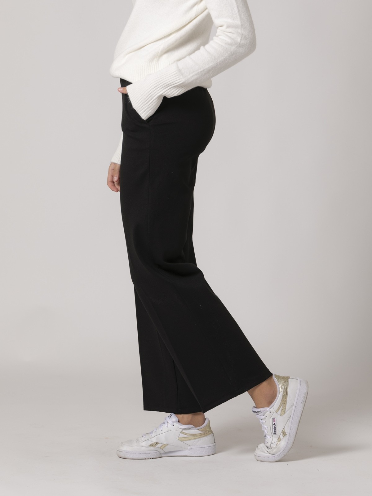 Woman High quality knitted wide leg trousers Black