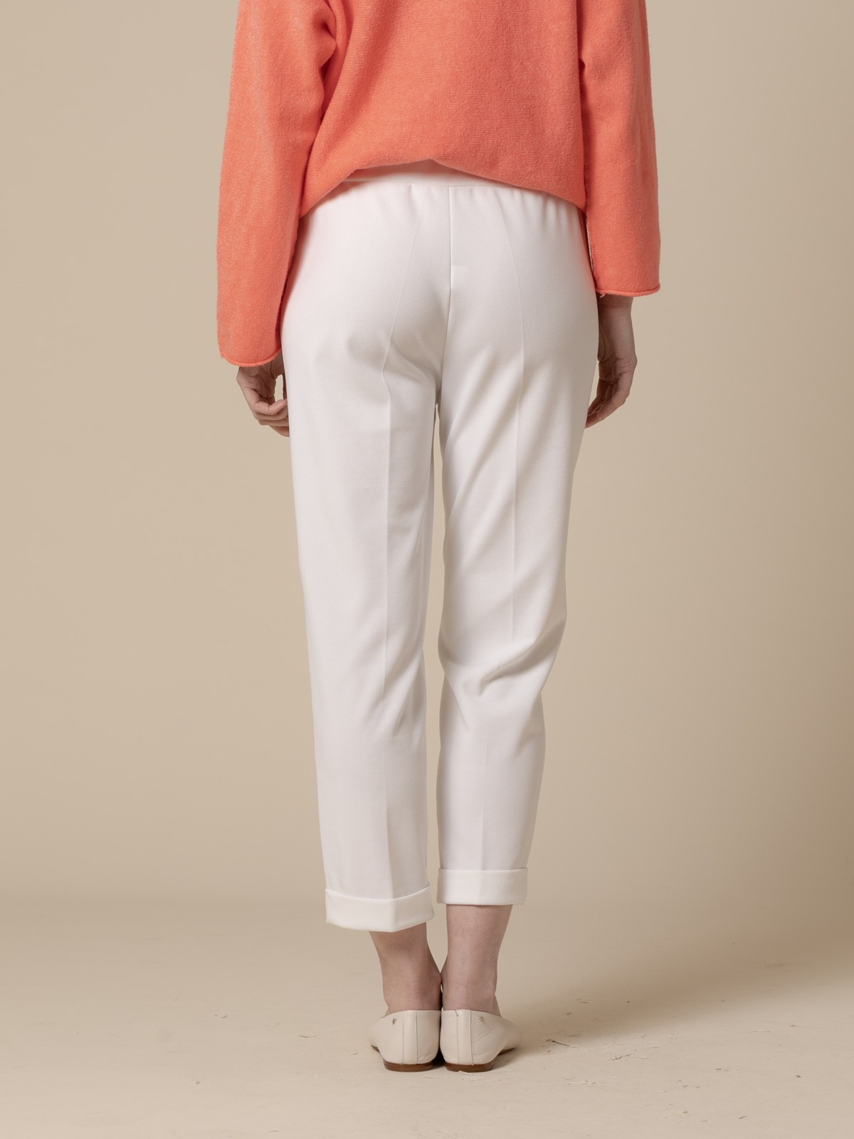 Woman Ankle-length trousers with elastic waistband  Crudo