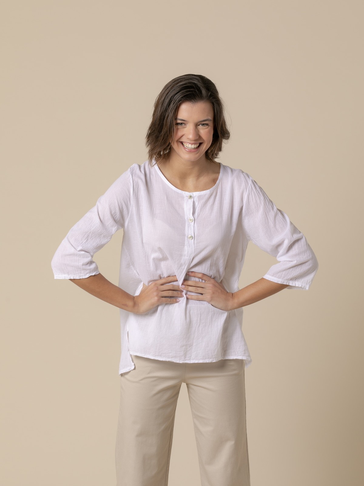 Woman 3-button cotton voile blouse  White