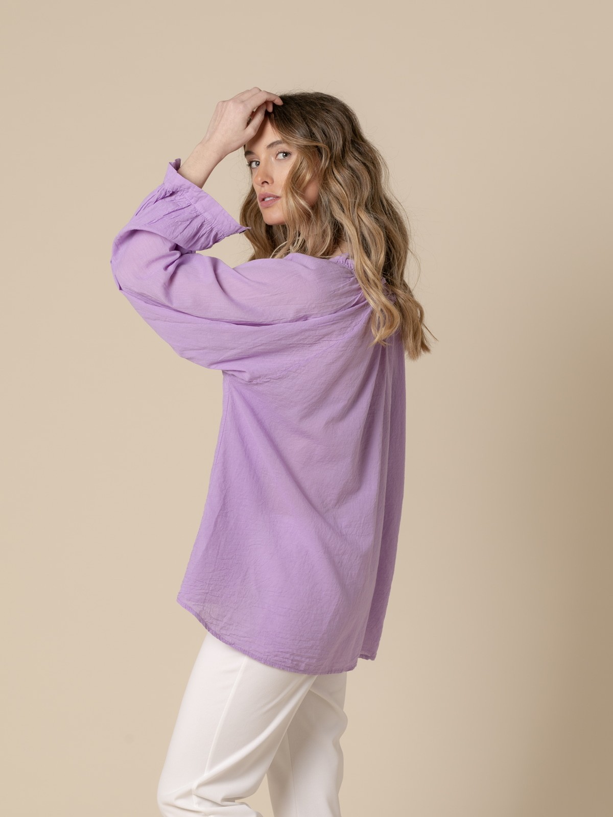 Woman romantic cotton voile blouse details  Lila