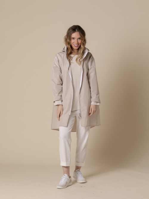 Woman Waterproof windbreaker hood and pockets  Beige