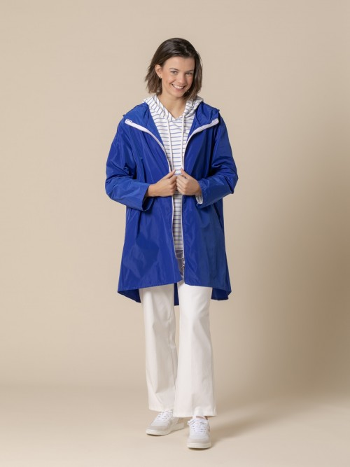 Woman Waterproof windbreaker hood and pockets  Blue