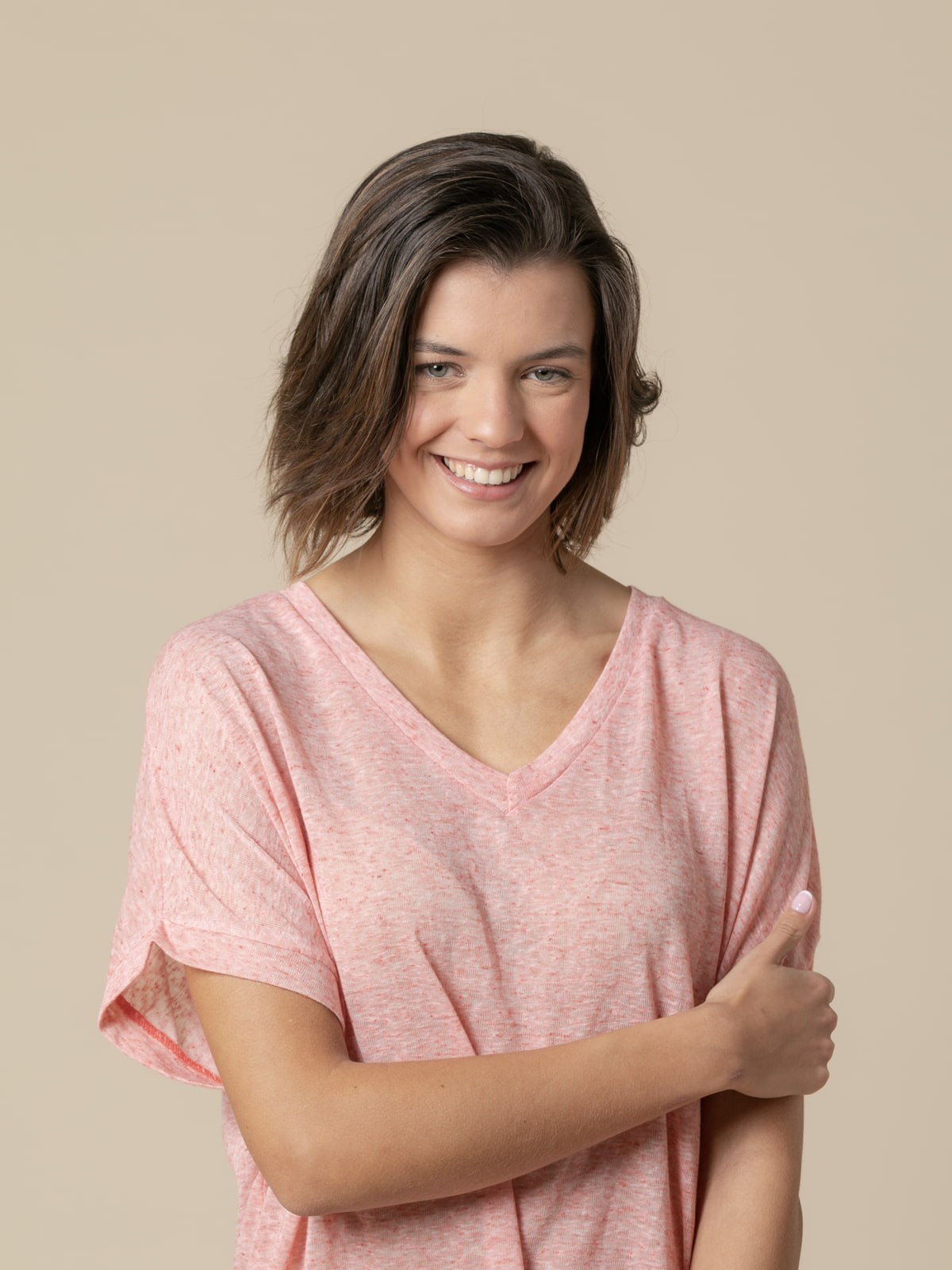 Woman Oversize linen V-neck T-shirt  Coral