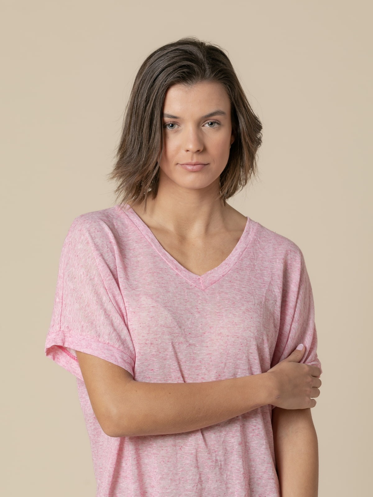 Woman Oversize linen V-neck T-shirt  Magenta