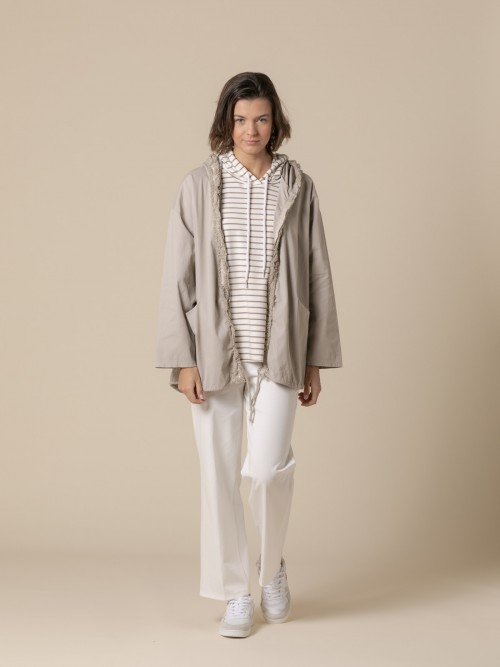 Woman 100% cotton parka with hood and pockets  Beige