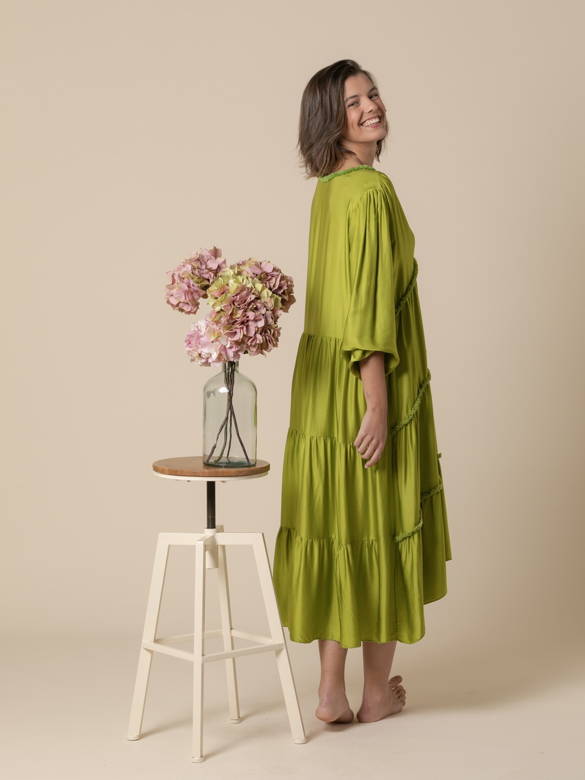 Woman V-neck silk dress  Green