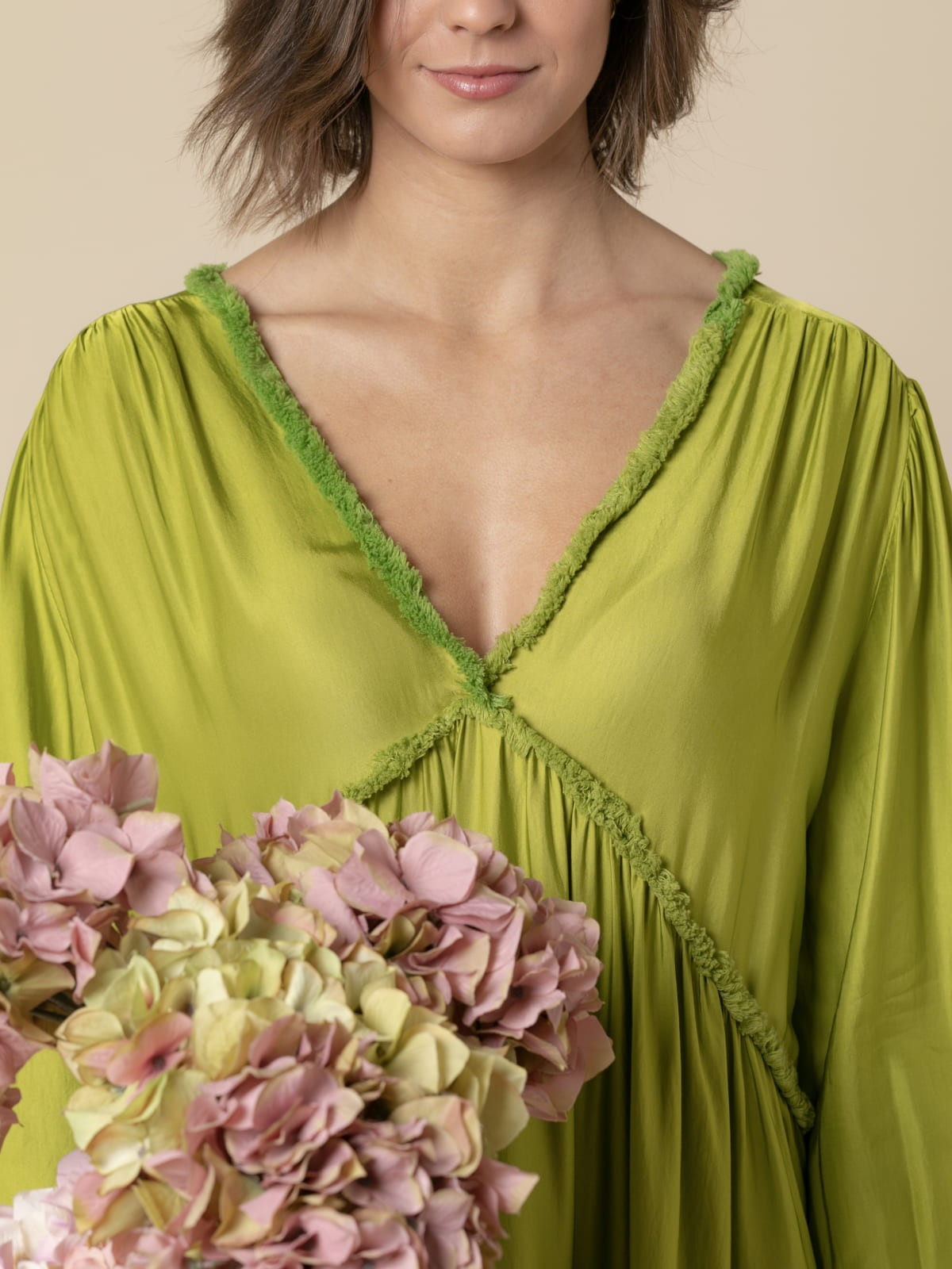 Woman V-neck silk dress  Green