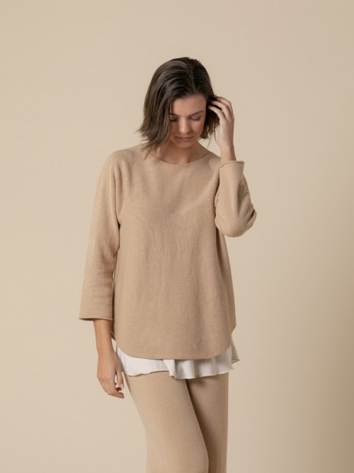 Woman Sweet boat neck jumper  Camel