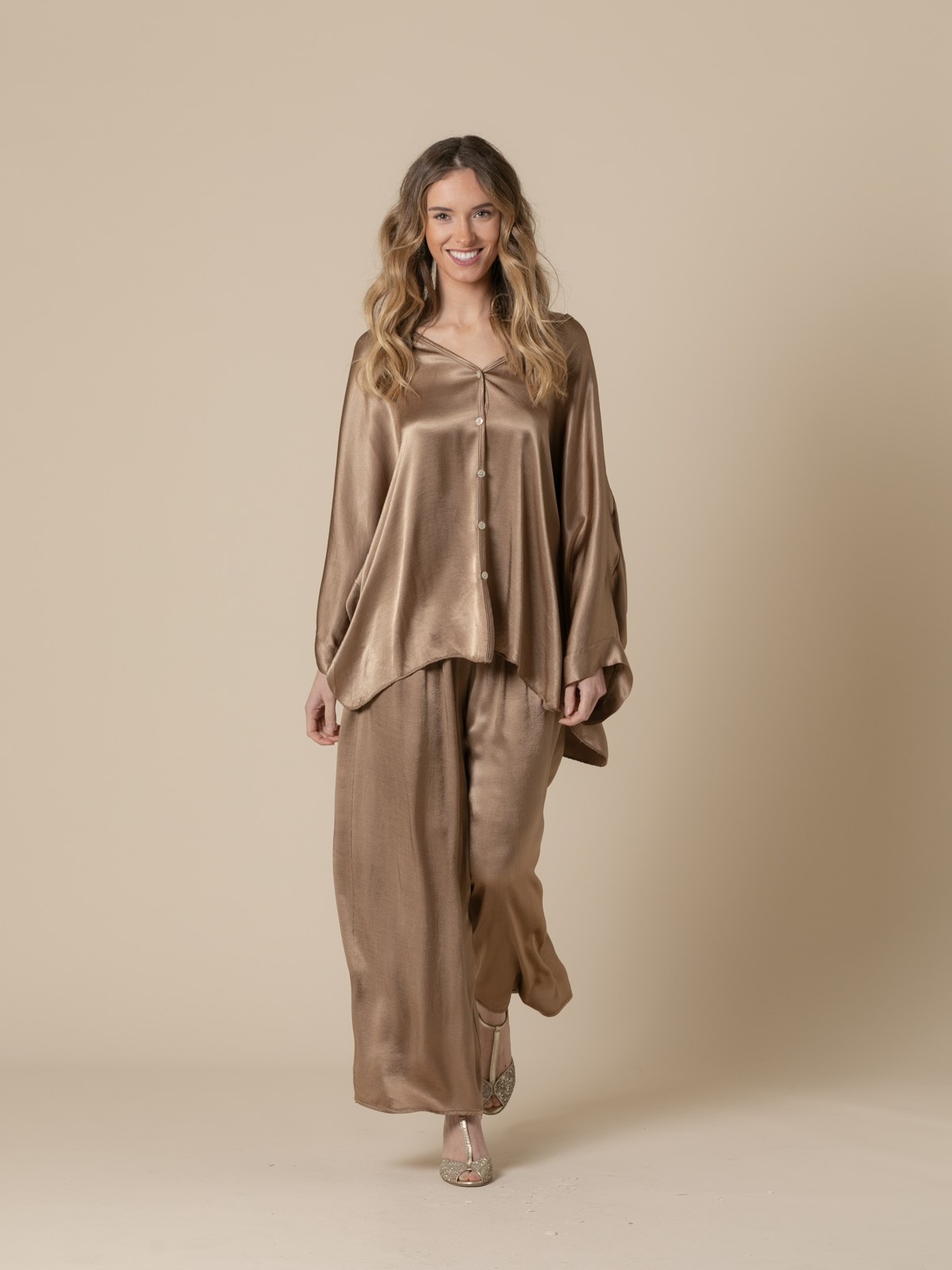Woman Party line satin jacket  Camel