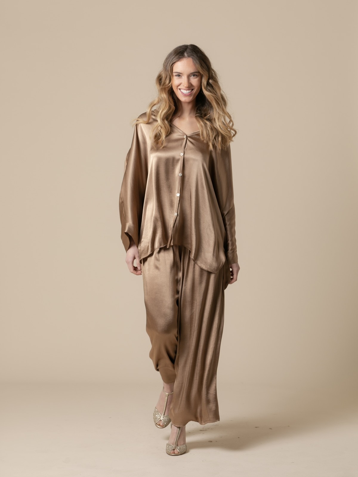 Woman Party line satin jacket  Camel