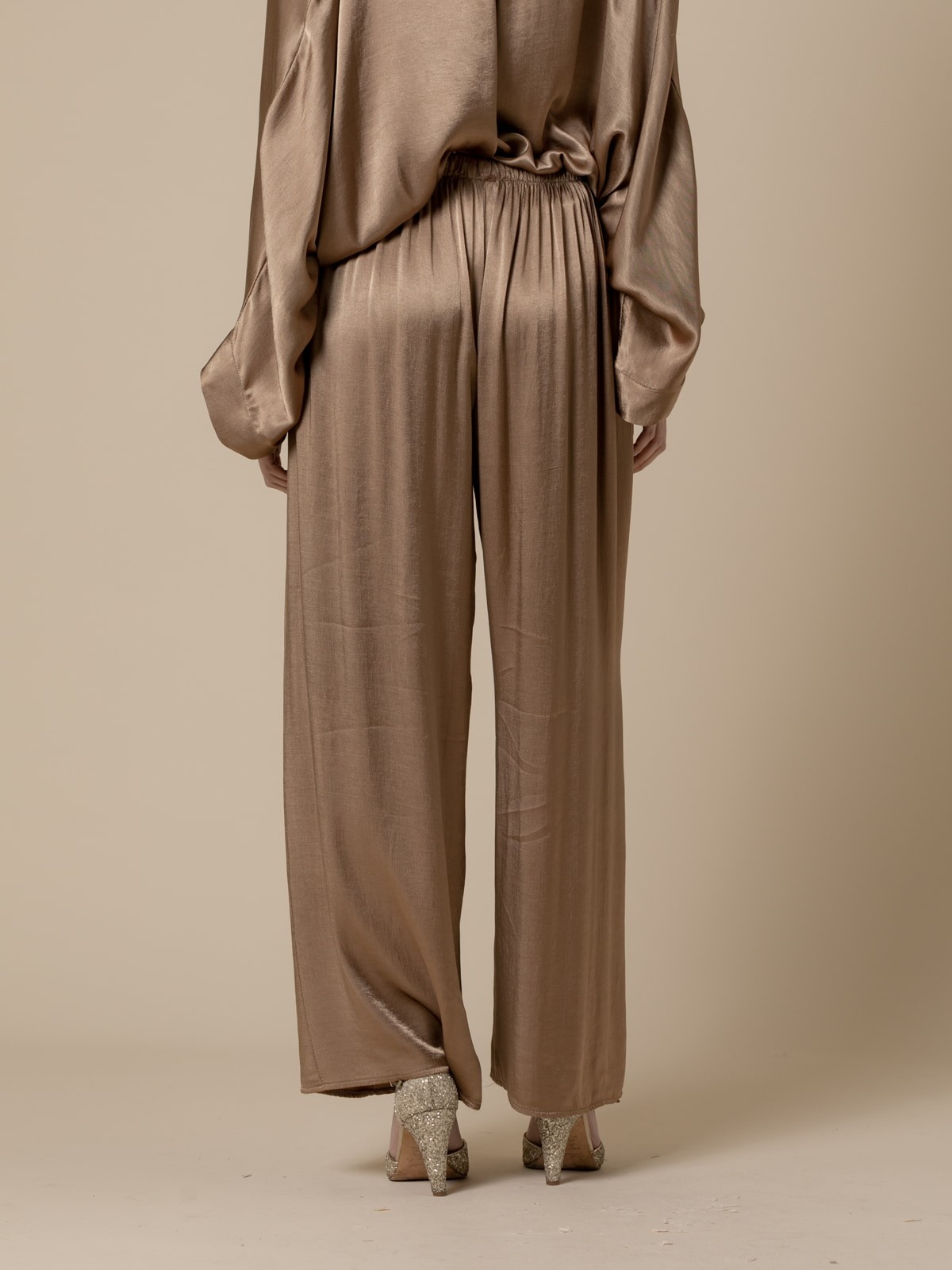 Woman Satin trousers with elastic waistband  Camel