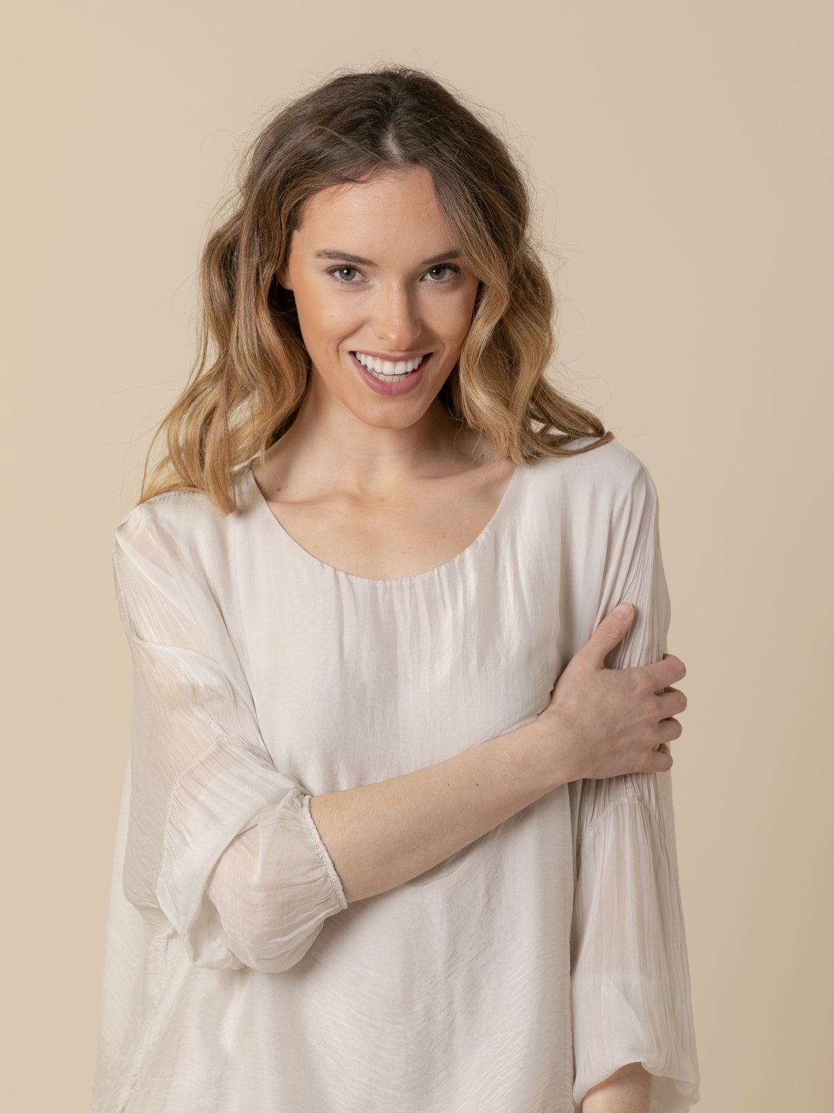 Woman Long silk party dress  Beige
