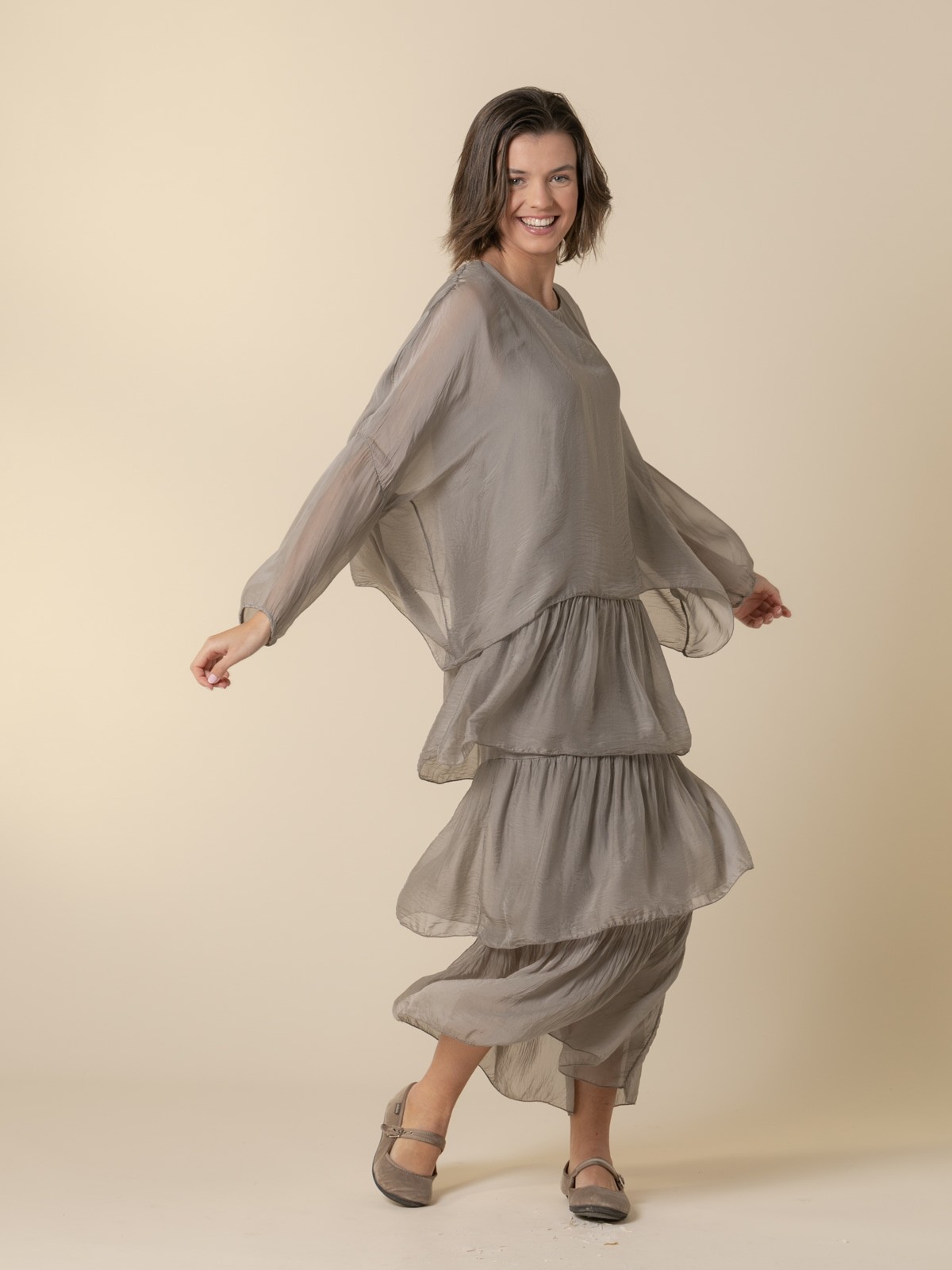 Woman Long silk party dress  Taupe