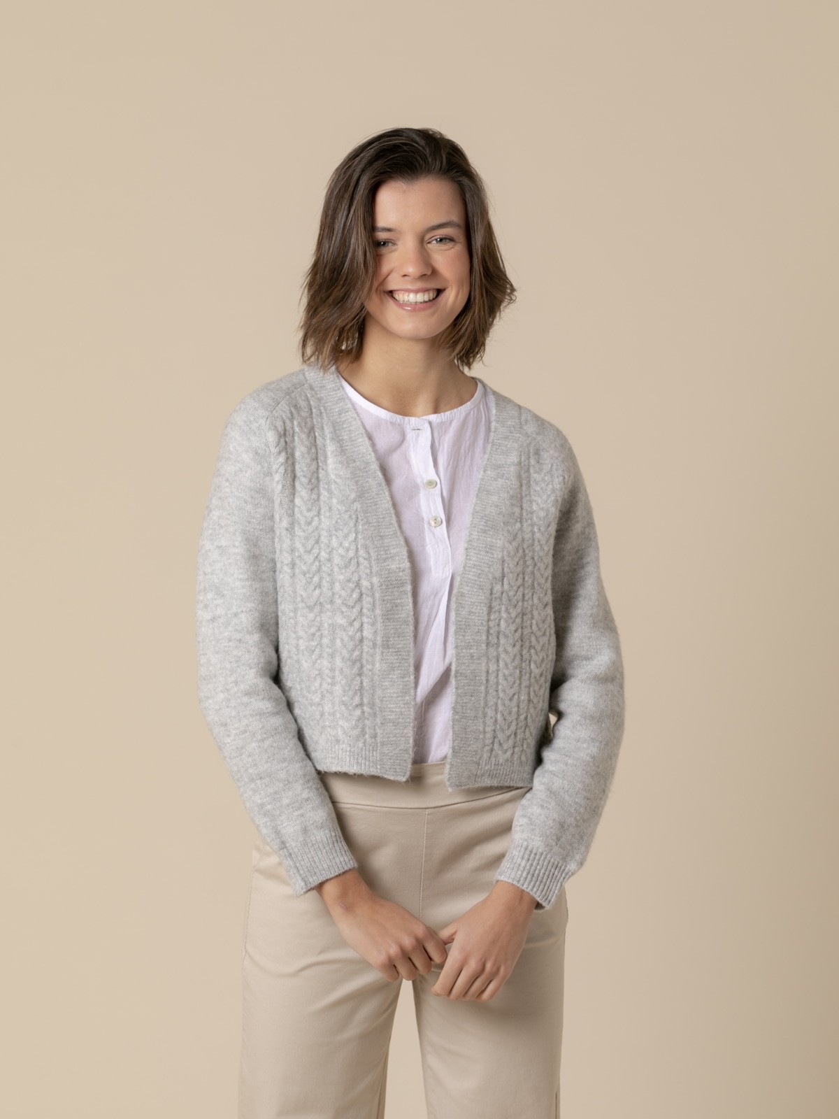 Woman Short soft knit jacket  Grey