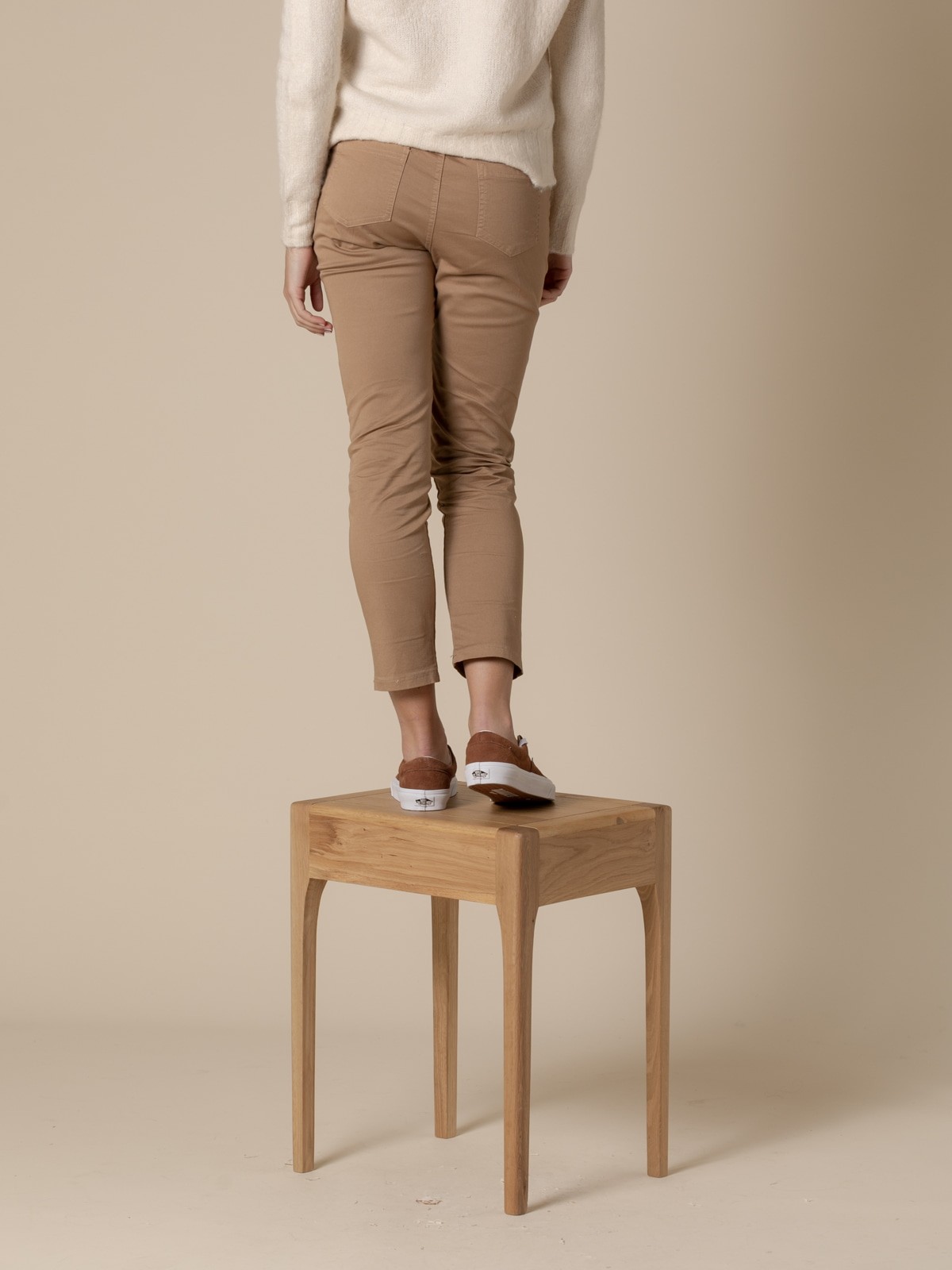 Woman 100% cotton trousers with 4 pockets  Camel