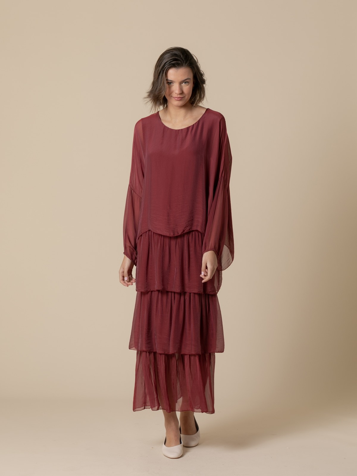 Woman Long silk party dress  Bordeaux