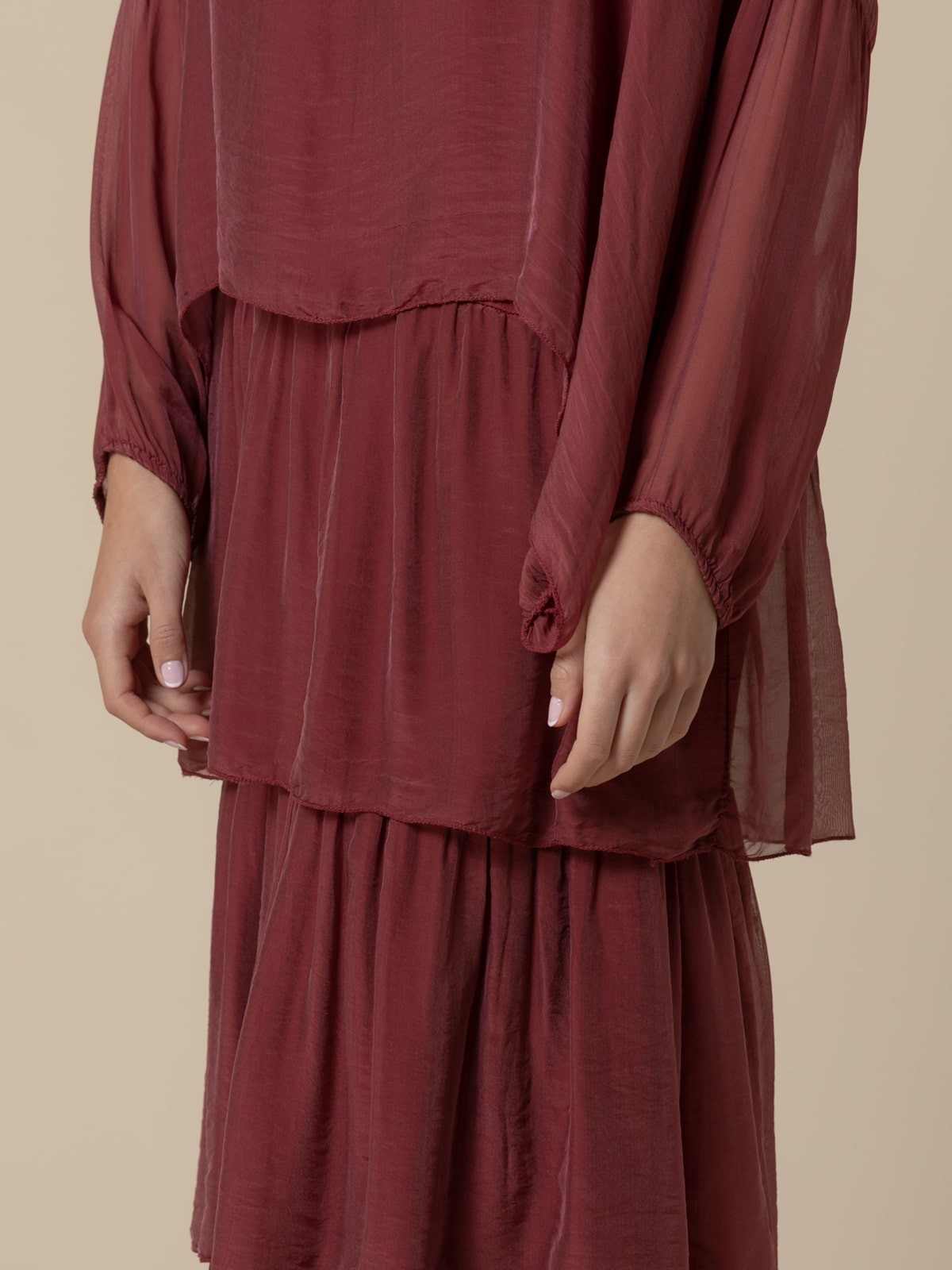 Woman Long silk party dress  Bordeaux