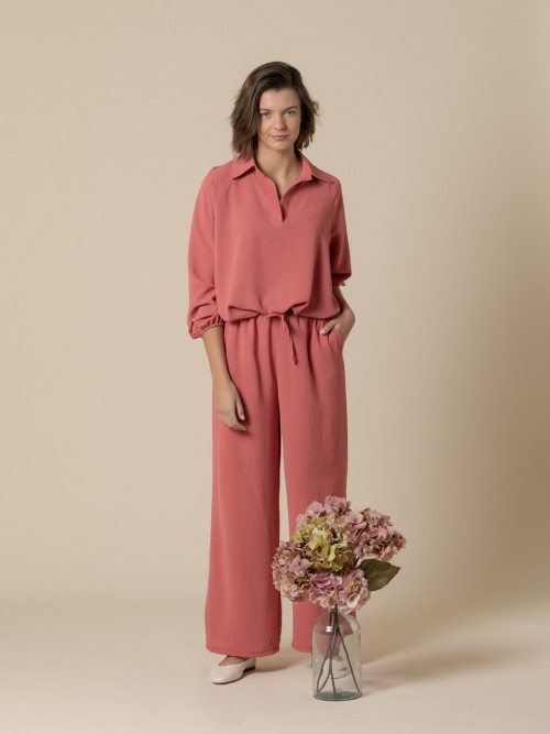 Woman Fluid V-neck polo shirt  Coral