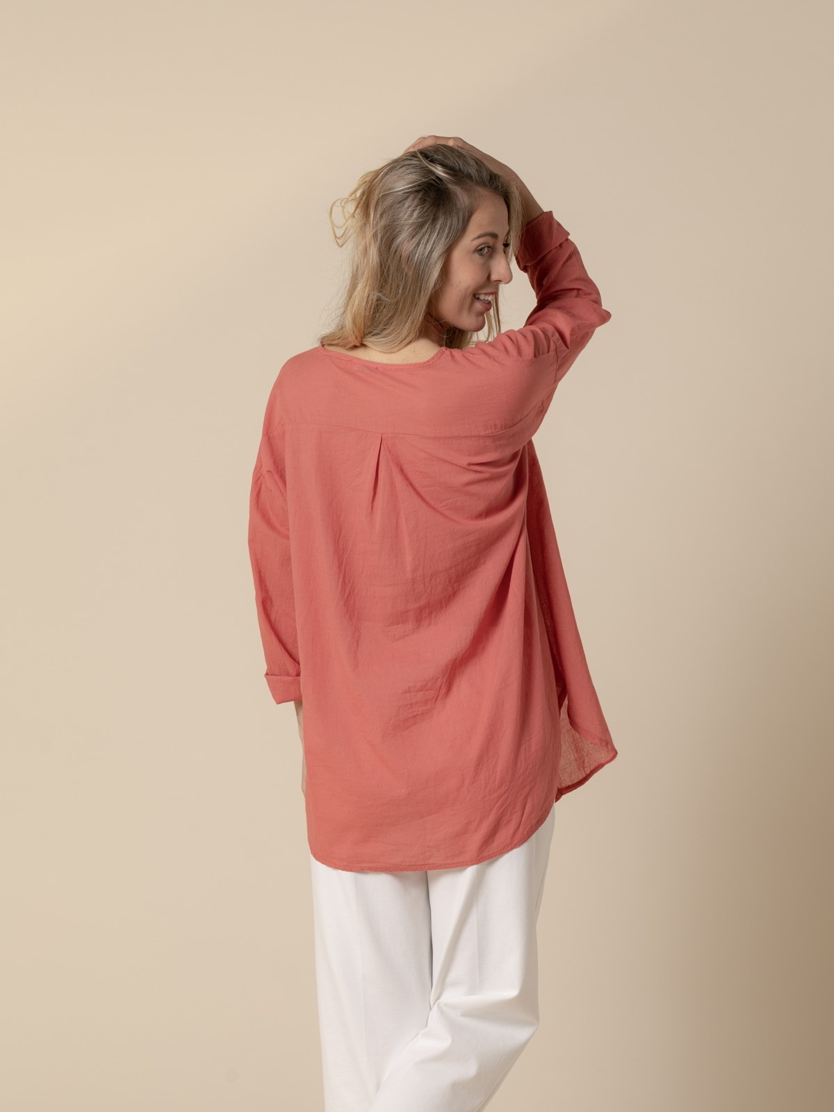 Woman 100% cotton voile wide blouse Arcilla