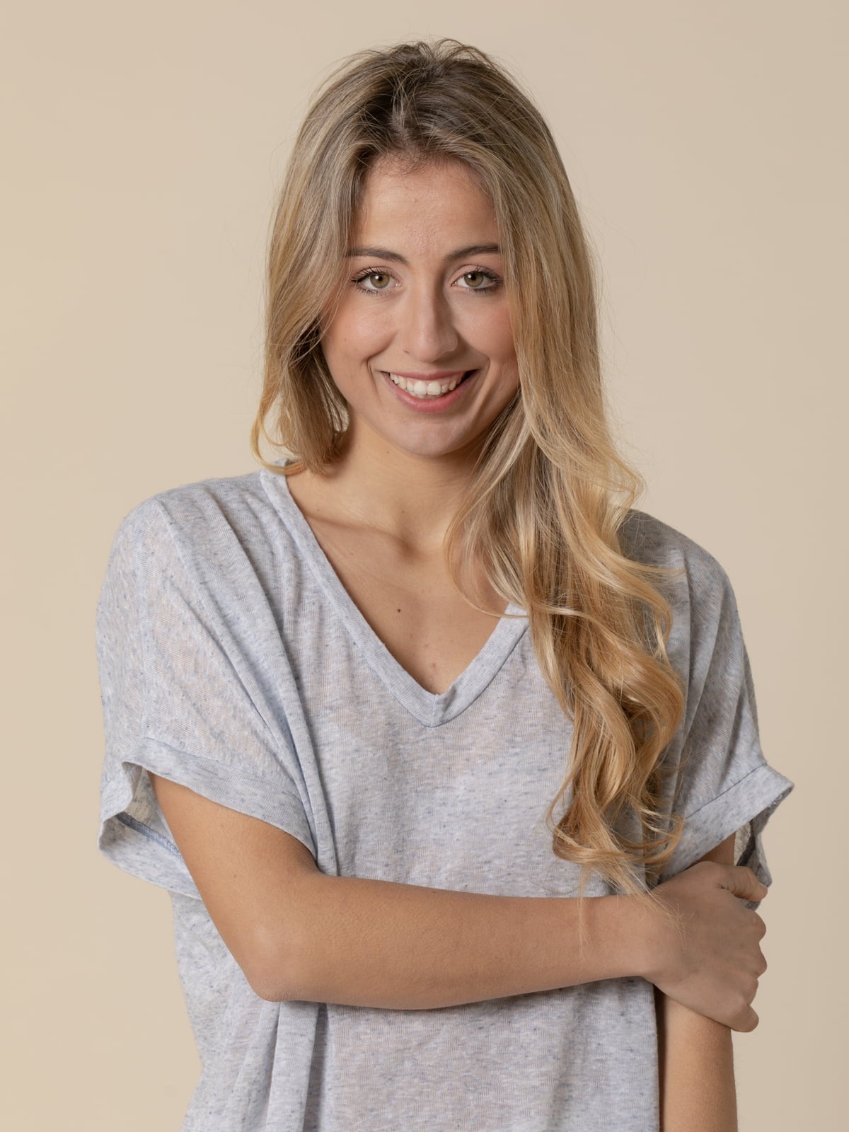 Woman Oversize linen V-neck T-shirt  Blue