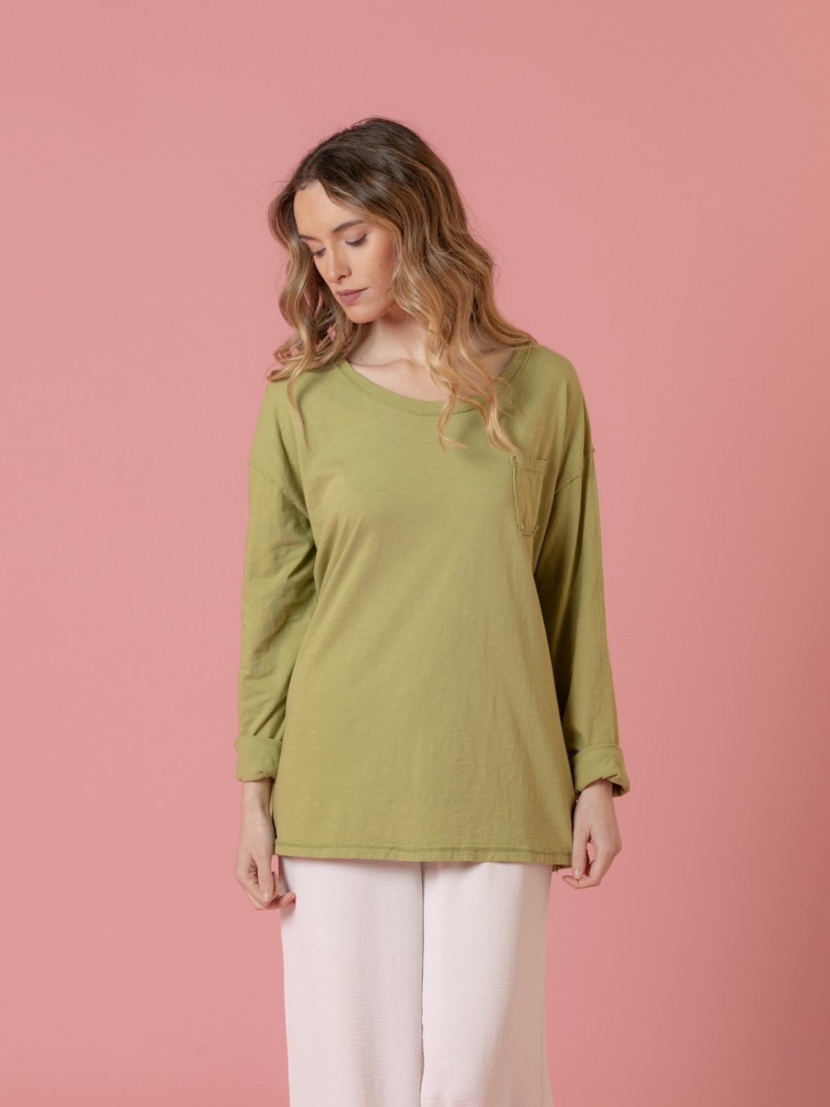 Woman oversized cotton t-shirt with pocket  Olive