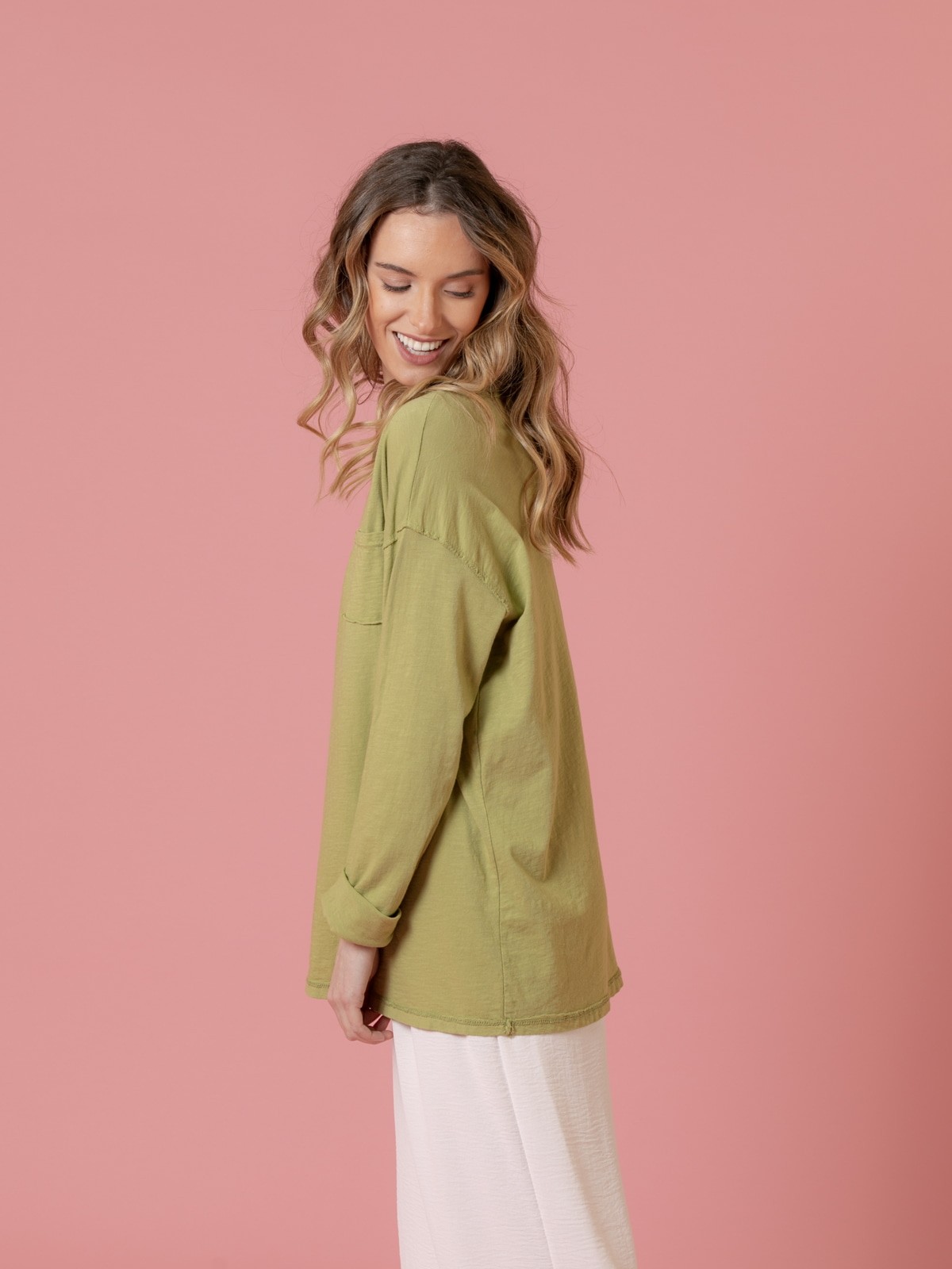 Woman oversized cotton t-shirt with pocket  Olive