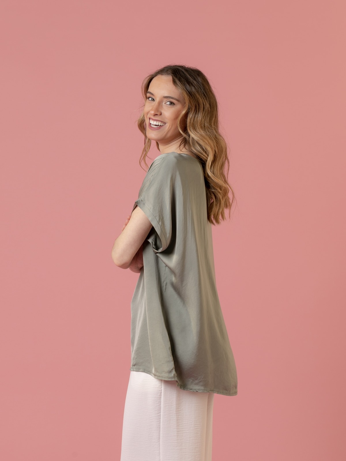 Woman Vegetable satin V-neck blouse Khaki