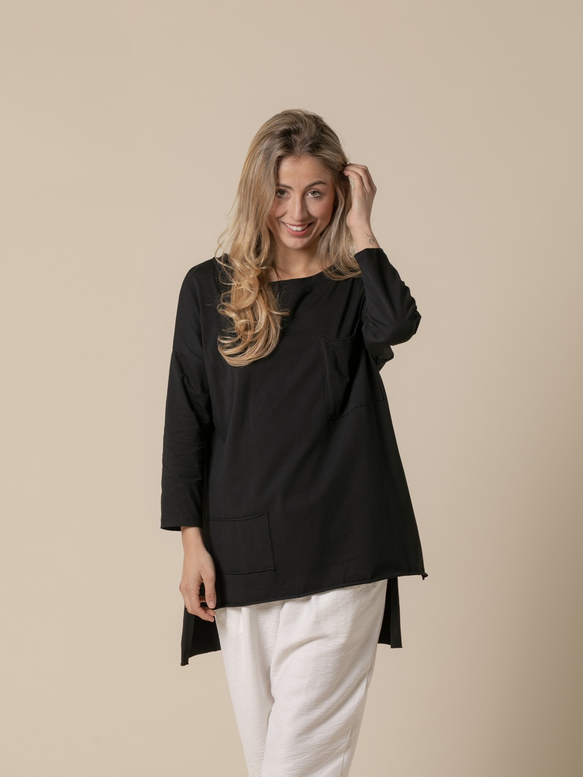 Woman Oversize fine fleece T-shirt  Black
