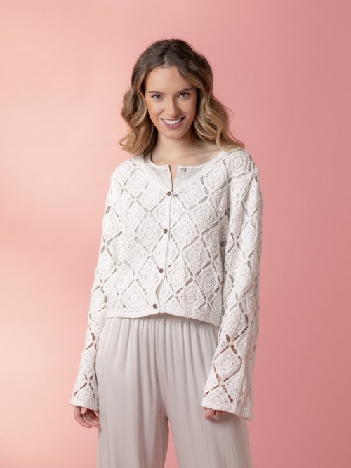 Woman 100% cotton crochet jacket with V neckline  White